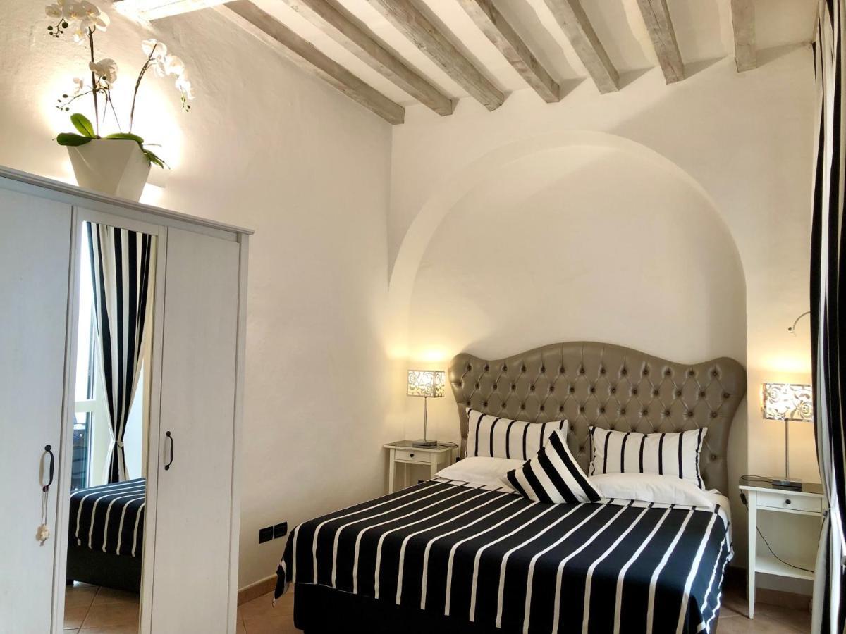 Santa Croce Garden Apartment Florens Exteriör bild